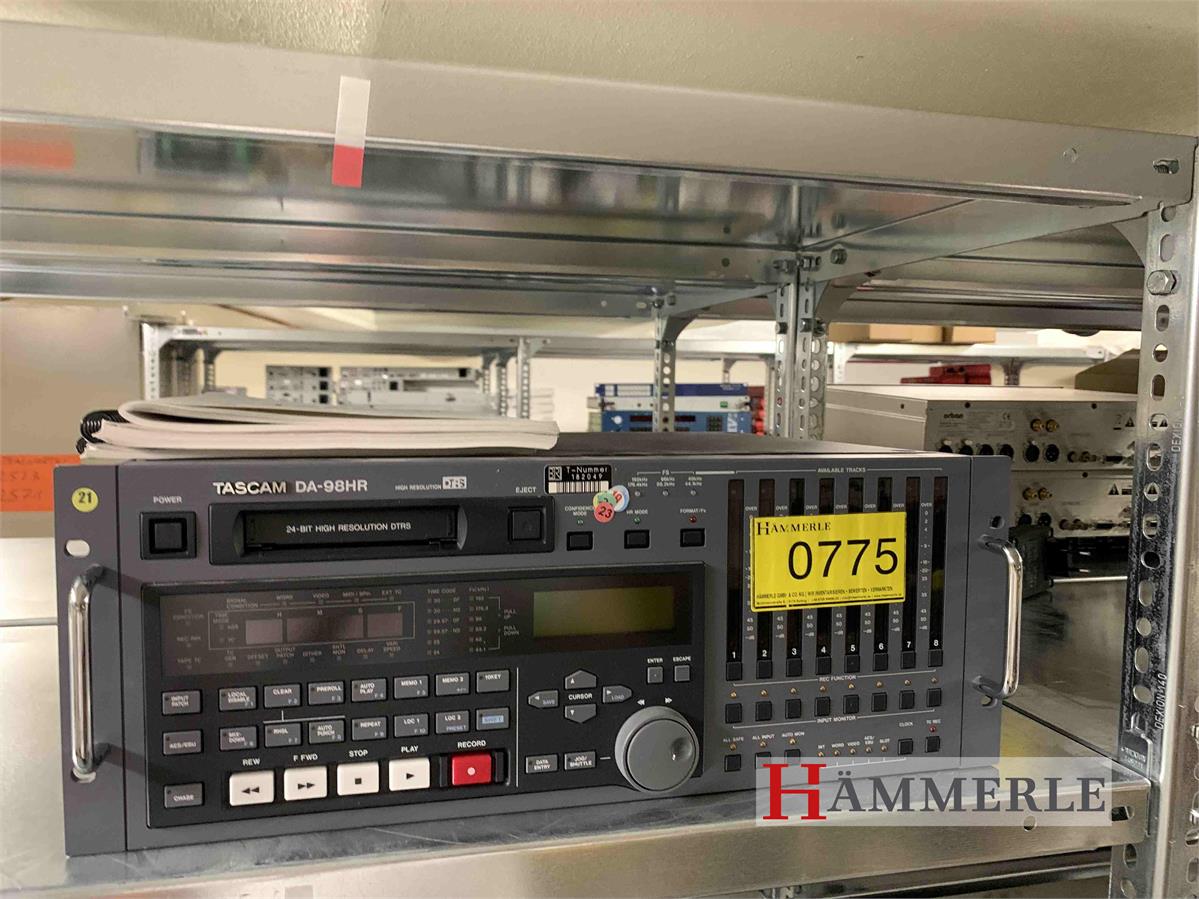 TASCAM DA-98HR High Resolution DTRS Recorder